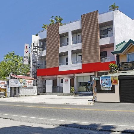 Oyo 869 Jnv Dream Hotel Субик Экстерьер фото
